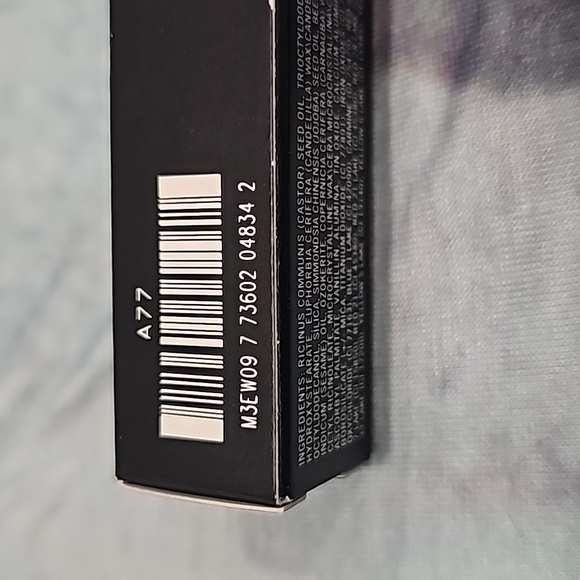 MAC Satin Lipstick In Cyber - Picture 6 of 6